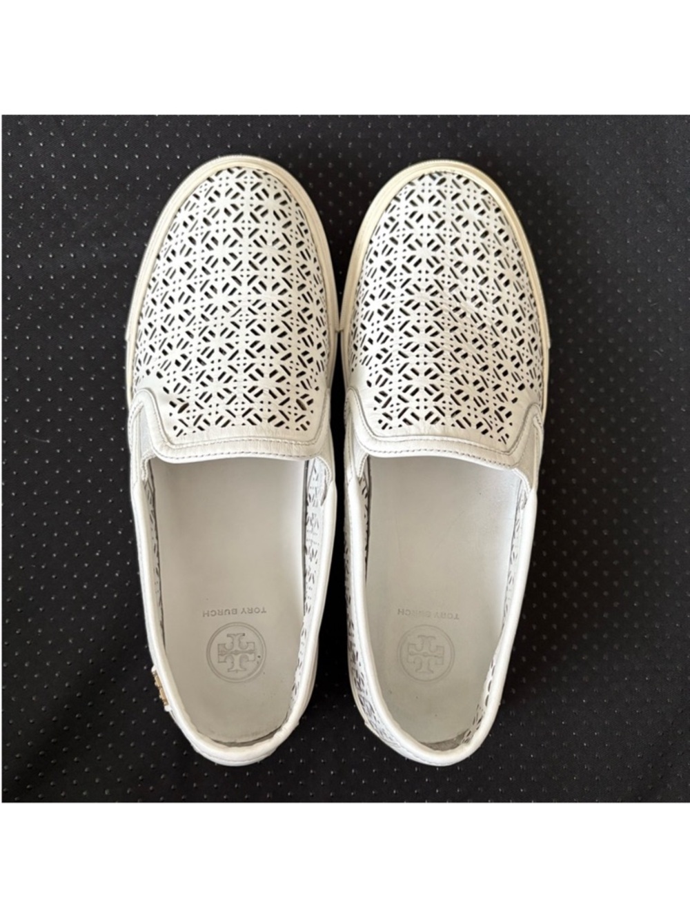 Tory Burch Lennon Laser Cut Slip-On Sneakers White Leather 8.5 - Picture 2 of 7